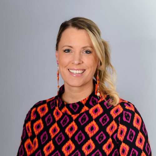 Linda Bond